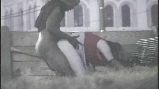 金髪遊びのおもちゃ肛門性の大きなお尻 一徹 キス 動画