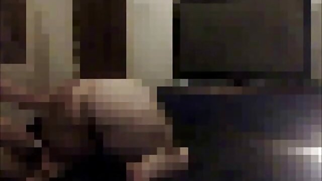 セクシーな金髪masturbatesの望楼 無料 アダルト 女の子