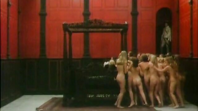 金髪Fucks巨大なコック積によるマシン av 女性 動画